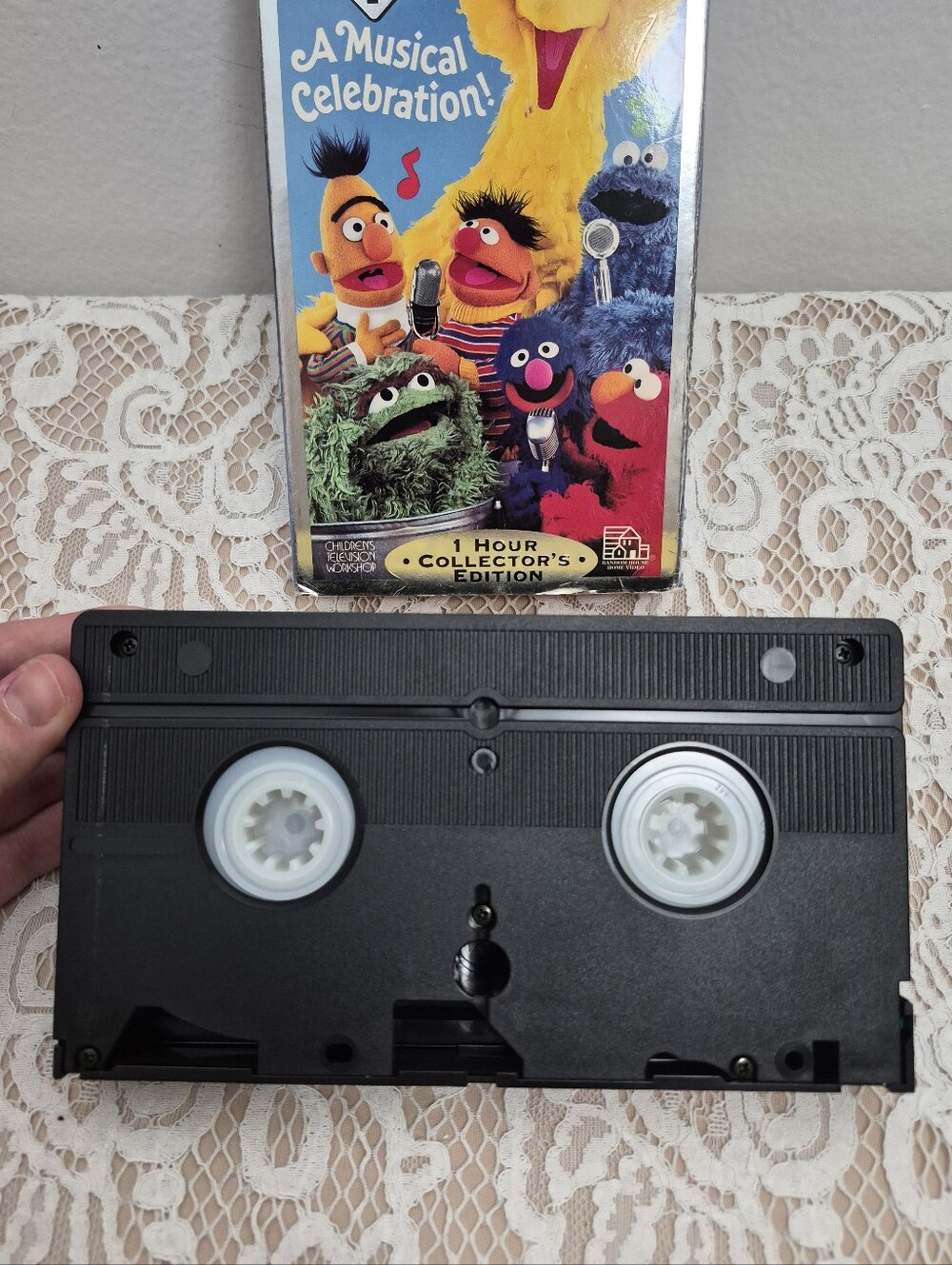 Sesame Street VHS - Picture 6 of 6